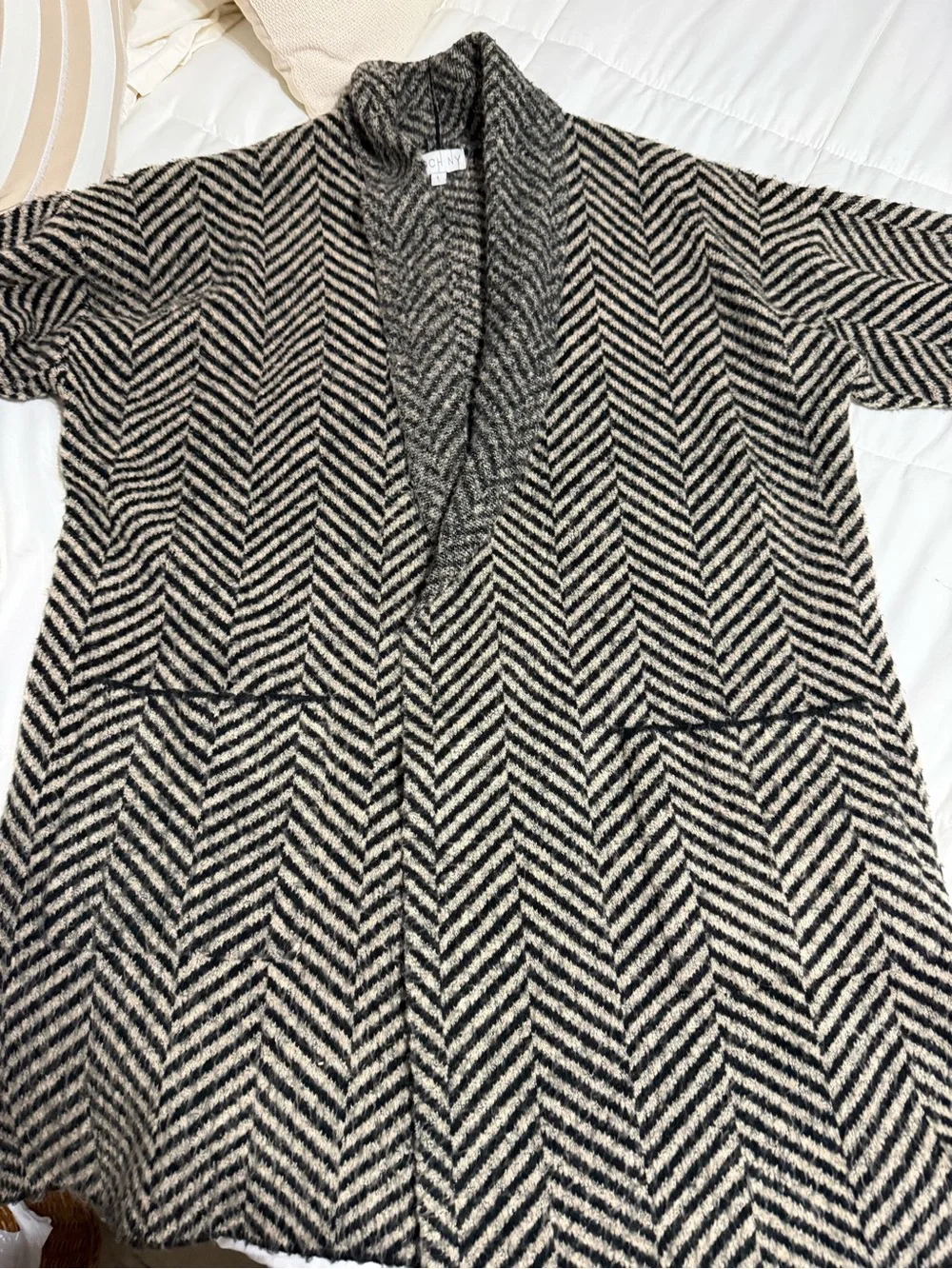 Black & Taupe Chevron Shawl-Collar Sweater Coat